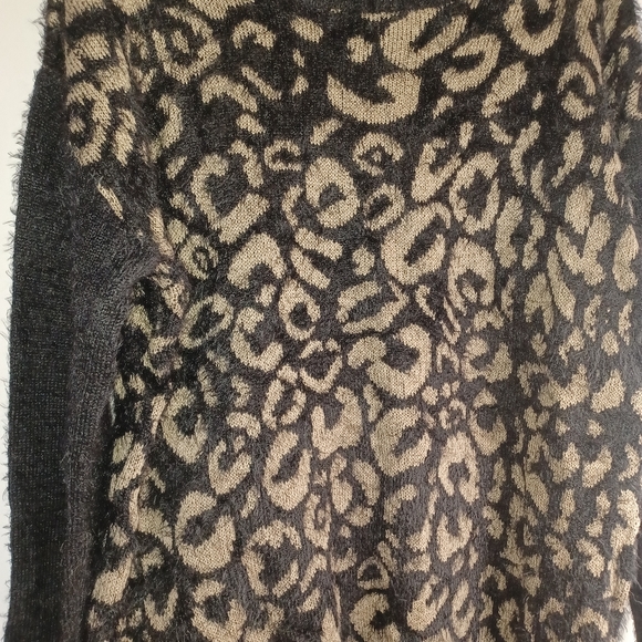 Joseph A Sweater - Picture 6 of 6